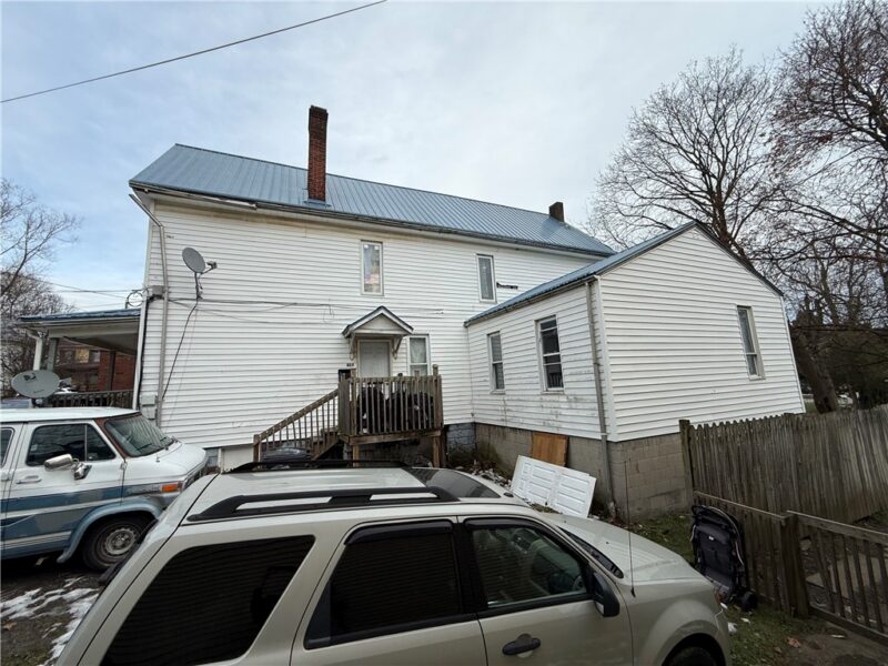 327 & 329 Howard St — photo 3