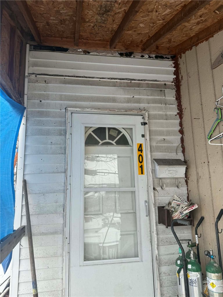 401 Iowa Ave — photo 2