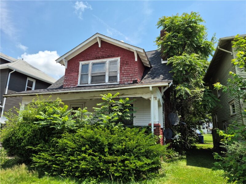 399 Baldwin Ave — photo 3