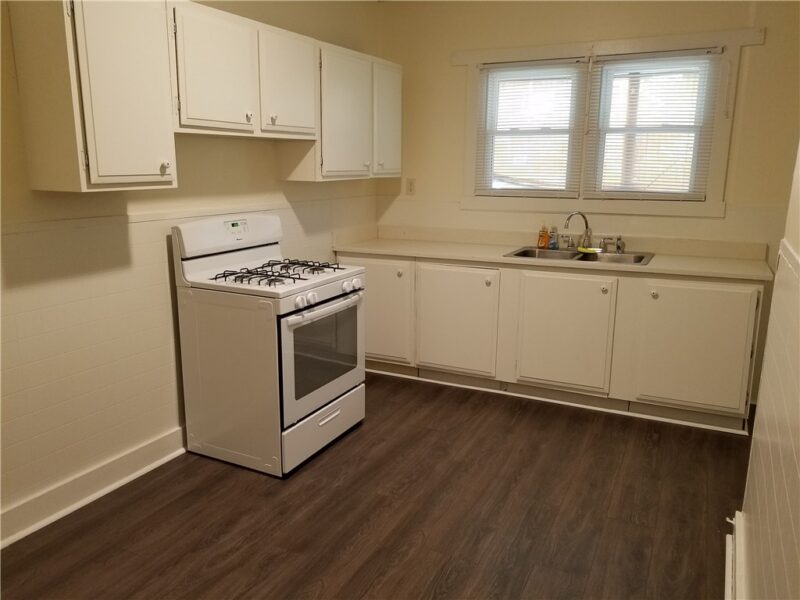 3422-3424 Fleming Ave — photo 3