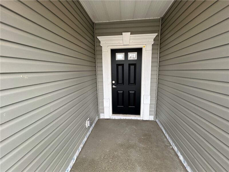 203 Lola Court — photo 2