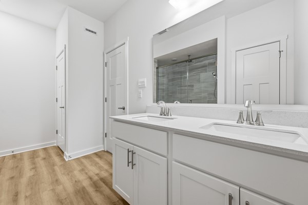 203 Lola Court — photo 5