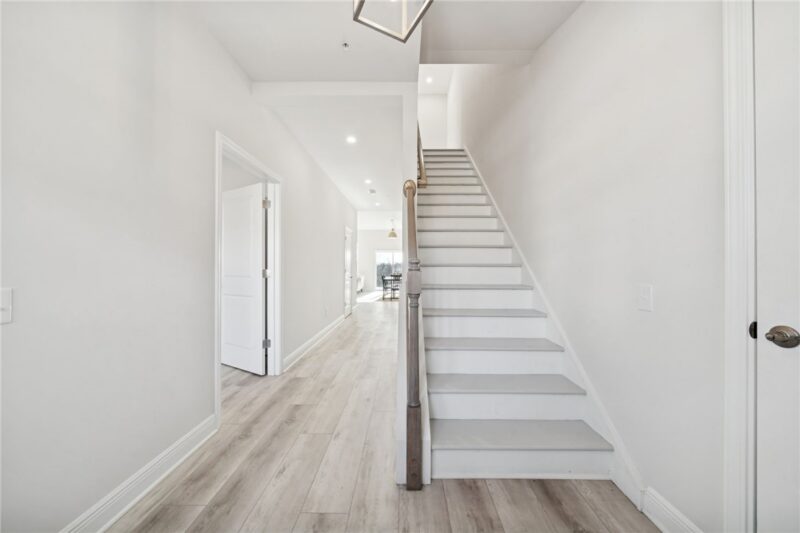 2213 Lebanon Dr — photo 3