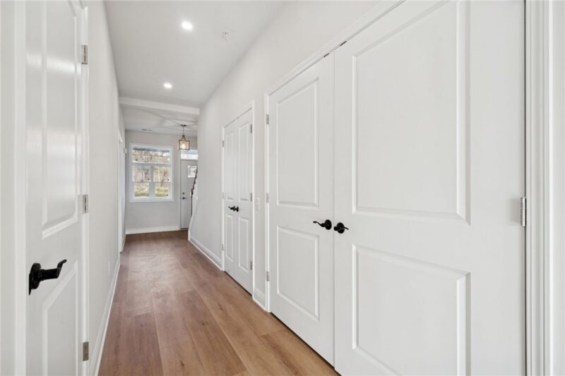 2215 Lebanon Dr — photo 4