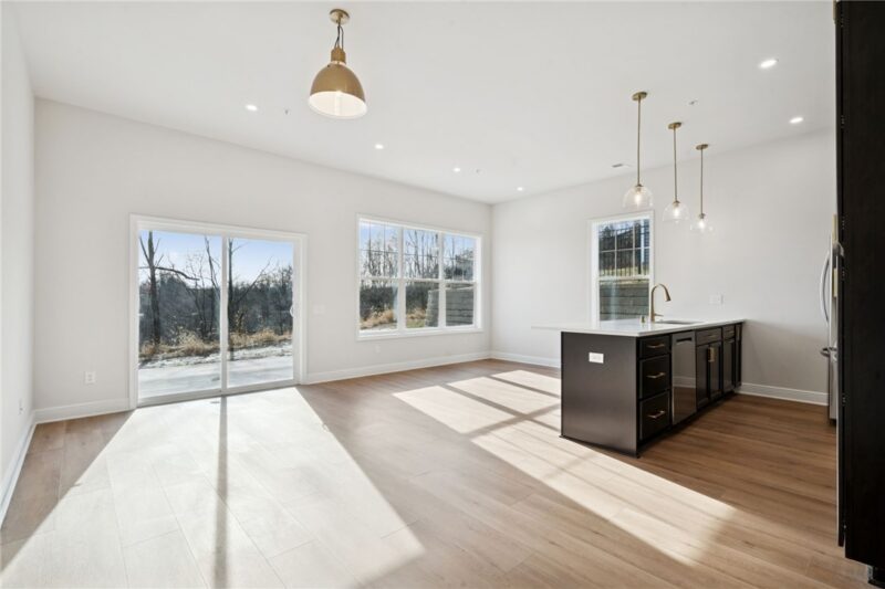 2215 Lebanon Dr — photo 5