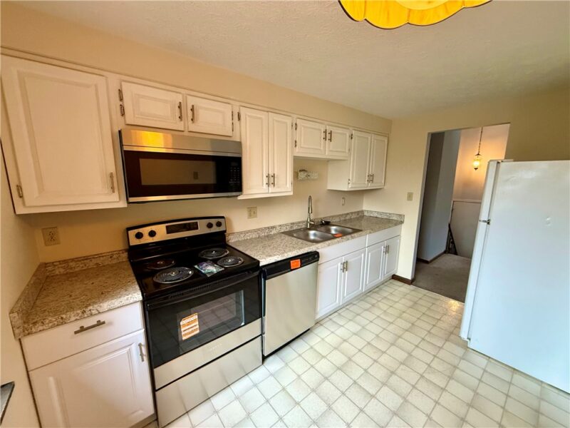 120 Sugar Maple Cir — photo 2