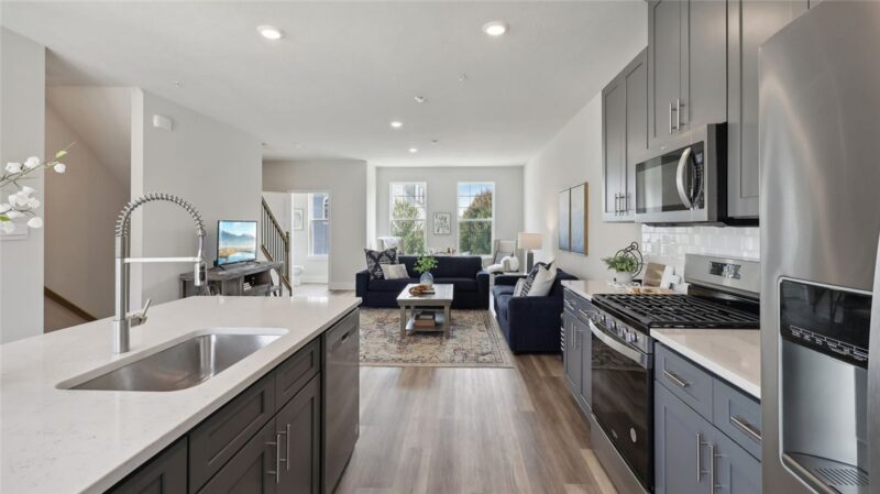 534 Cooper Street — photo 8