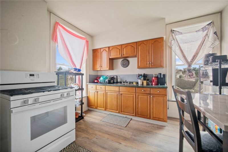 306 E Maiden St — photo 7