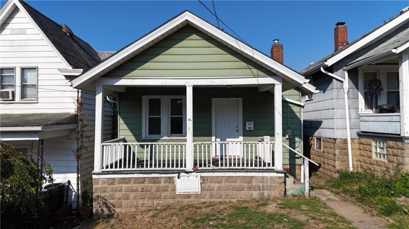 428 Agatha St — photo 3