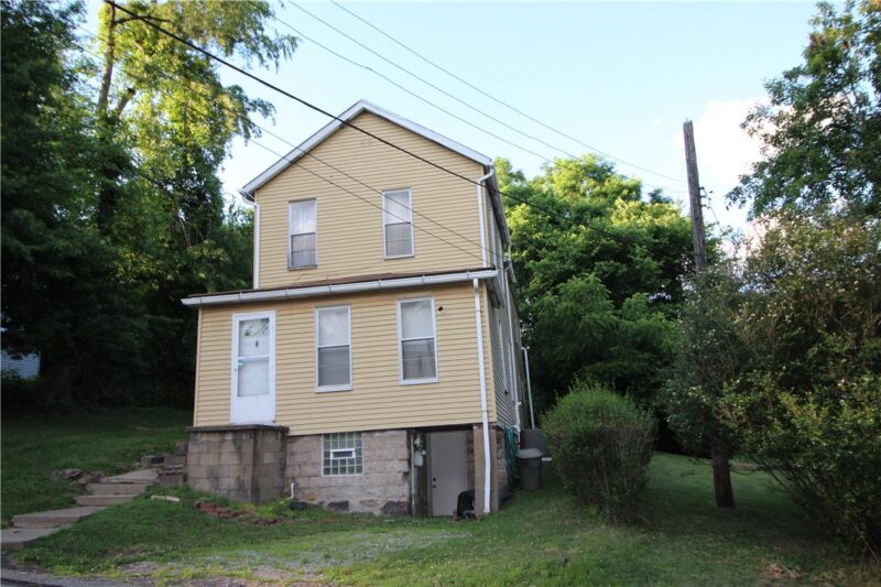 645 Illinois Ave — photo 3