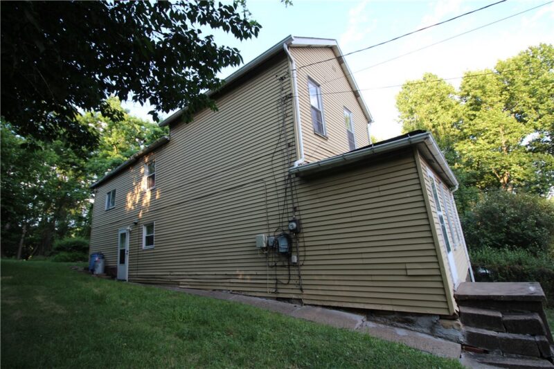 645 Illinois Ave — photo 4