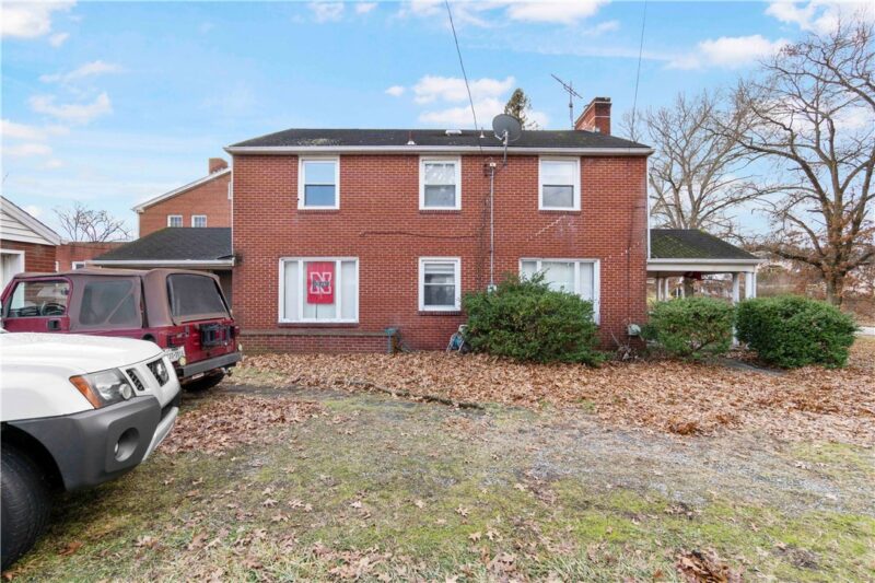 500 Thompson Ave — photo 3