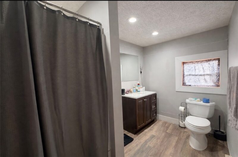 530 Branchton Rd — photo 8