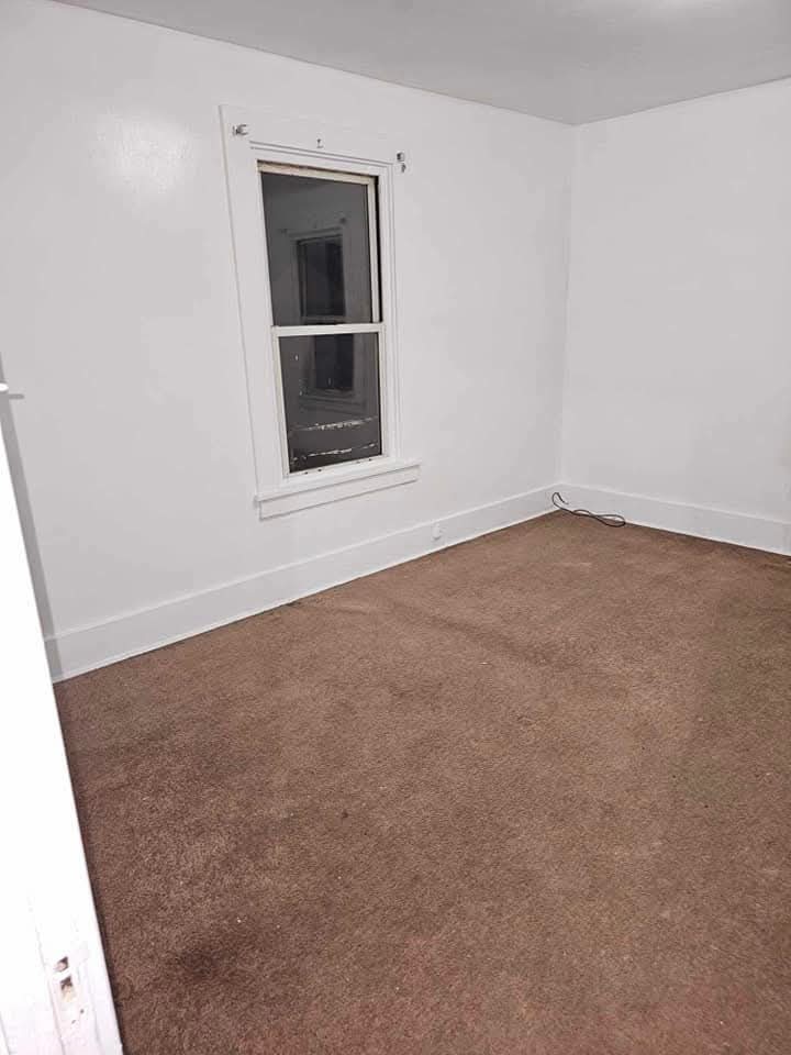 103 E 1st Ave — photo 8