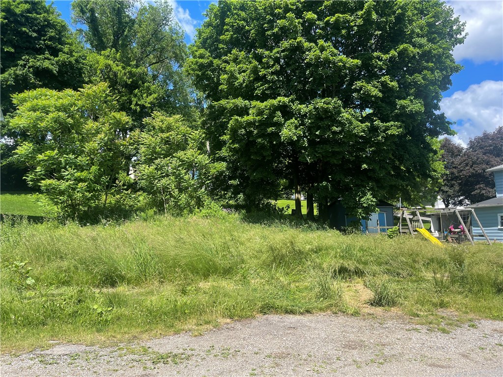 137 N Otter St — photo 1