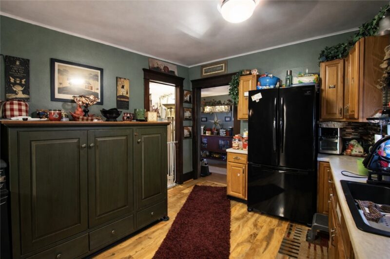 134 Columbia Ave — photo 8