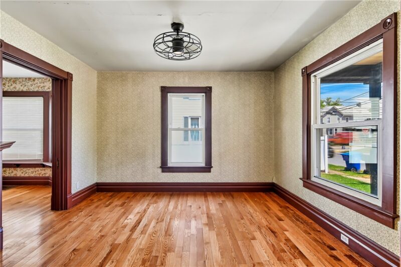 110 Pattison ST. — photo 4