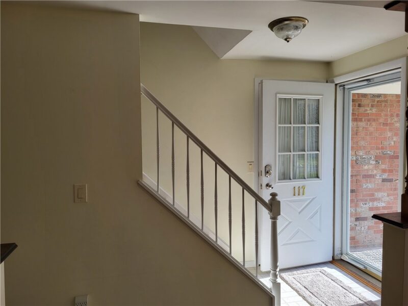 117 Farmington Dr. — photo 2