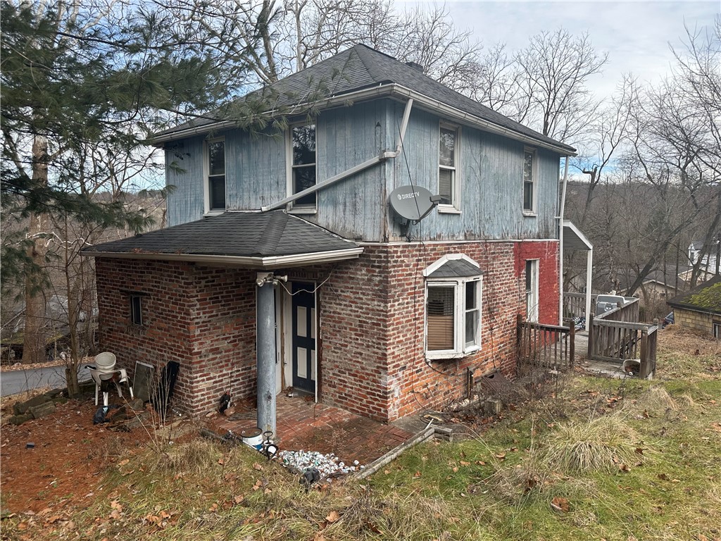 866 Florence St — photo 1