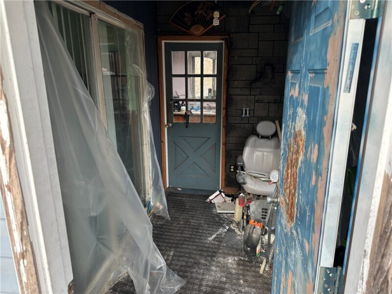 866 Florence St — photo 3