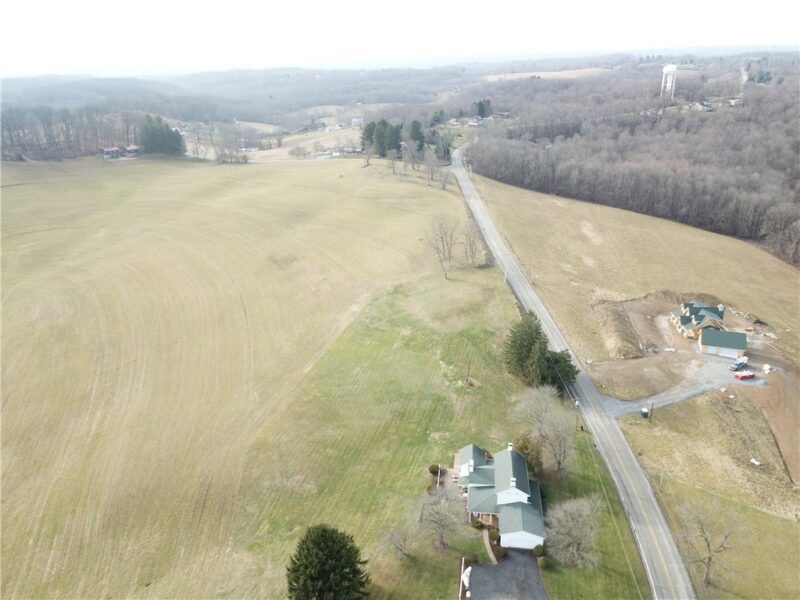 01 Wises Grove Road — photo 3
