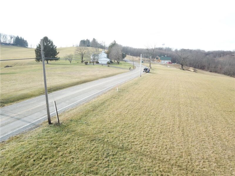 01 Wises Grove Road — photo 4