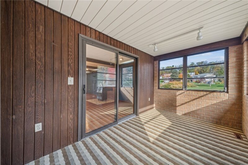 12219 Roth Drive — photo 5