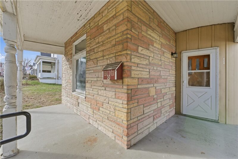 420 Carson Street — photo 2