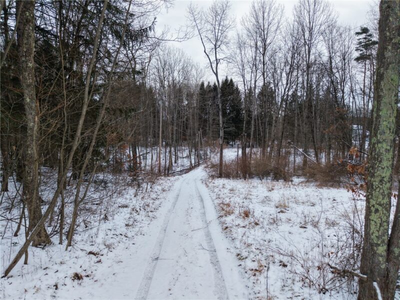 787 Branchton Rd — photo 3