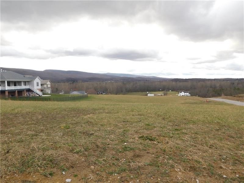 Lot 19 Baron Court — photo 1