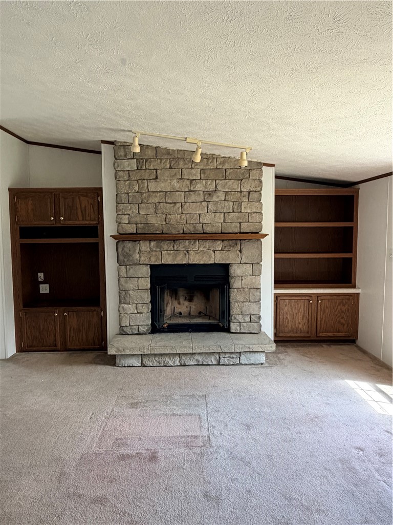381 Wilson Rd — photo 3
