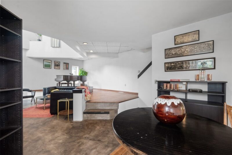 23 Seneca St — photo 8