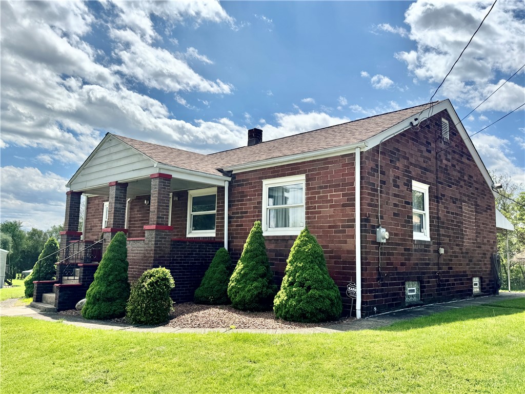 1111 Crowe Street — photo 1