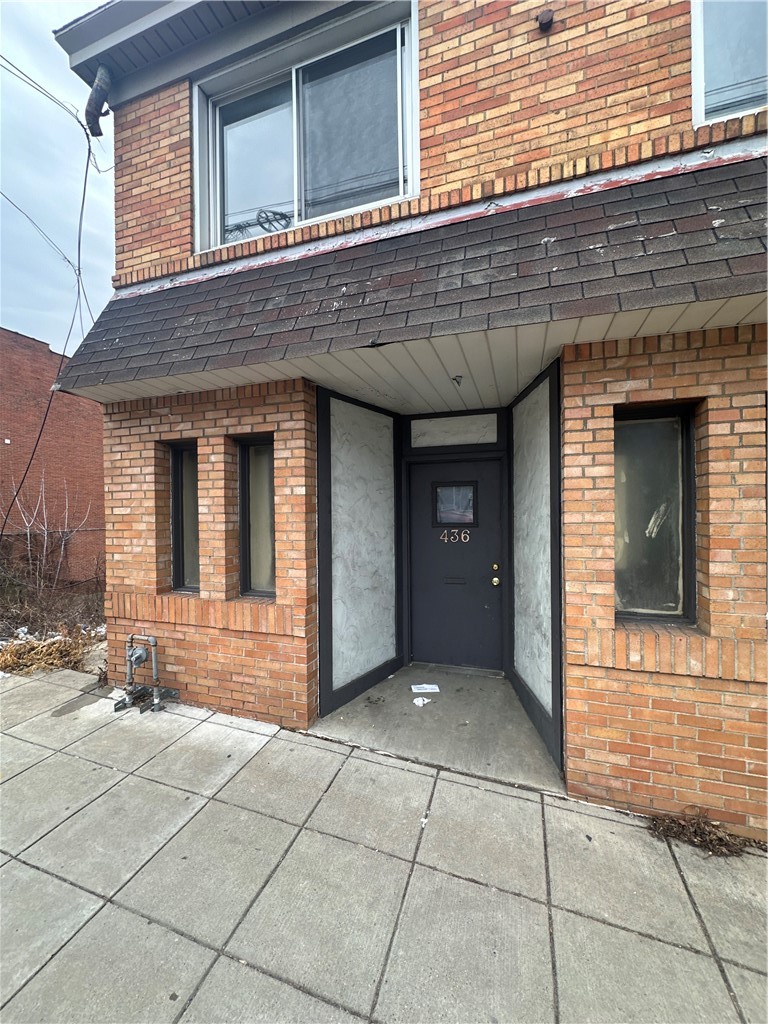436 Brownsville Rd — photo 2