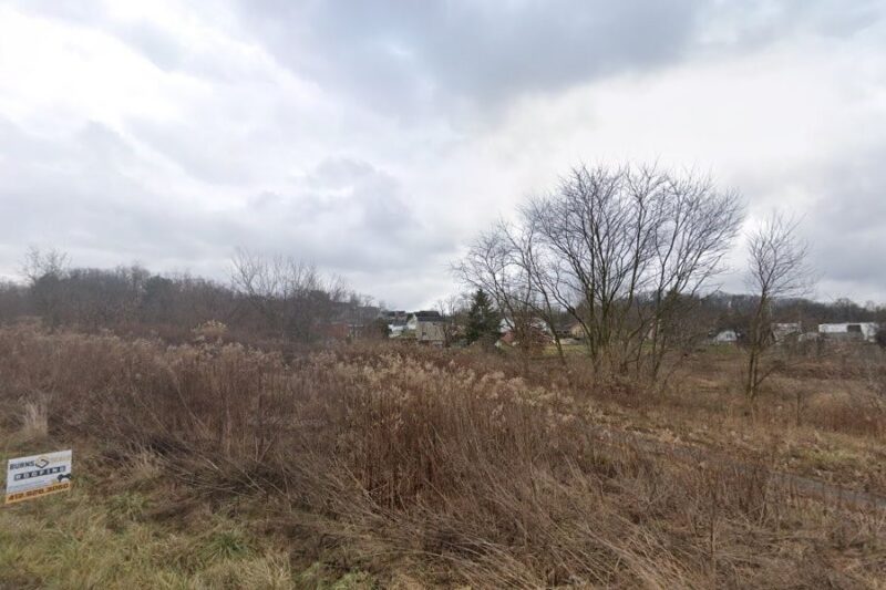R3 Zoned Manor Road Southern Tract Parcel A-2 — photo 2