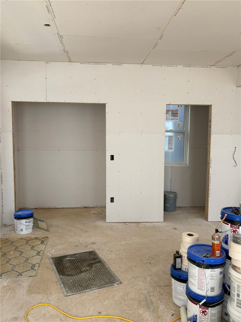 211 Green St — photo 6