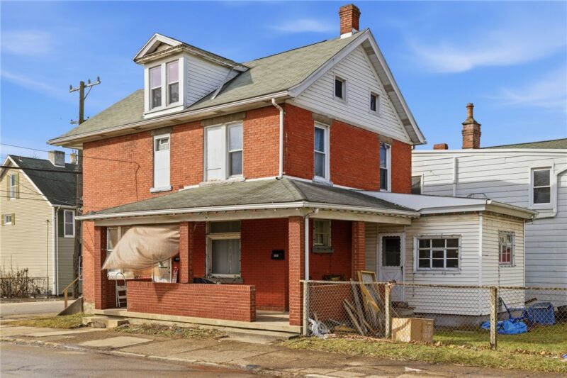 1301-1301.5 Penn Avenue — photo 3