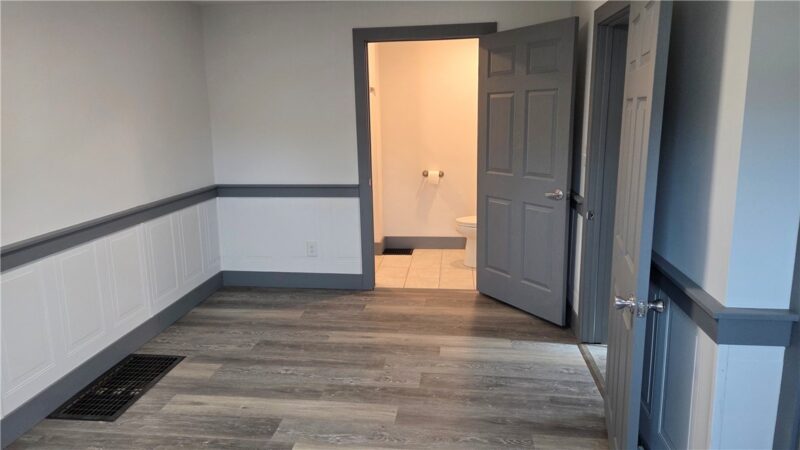 615 N Main St — photo 6