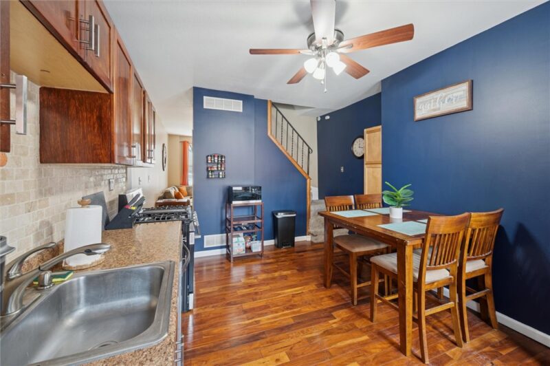 1907 Larkins Way — photo 6