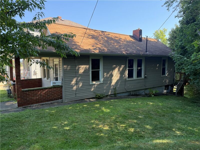 3419 Hill St — photo 2