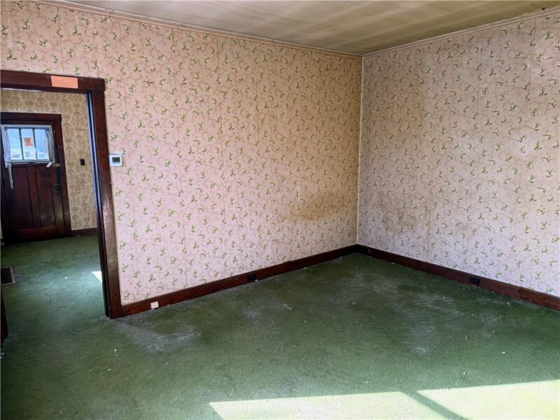 3419 Hill St — photo 4