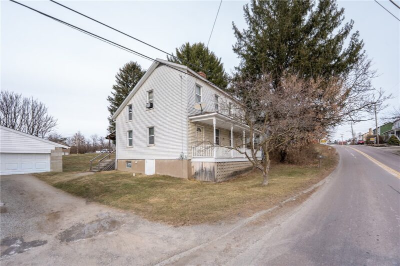 105 Pandora Rd — photo 2