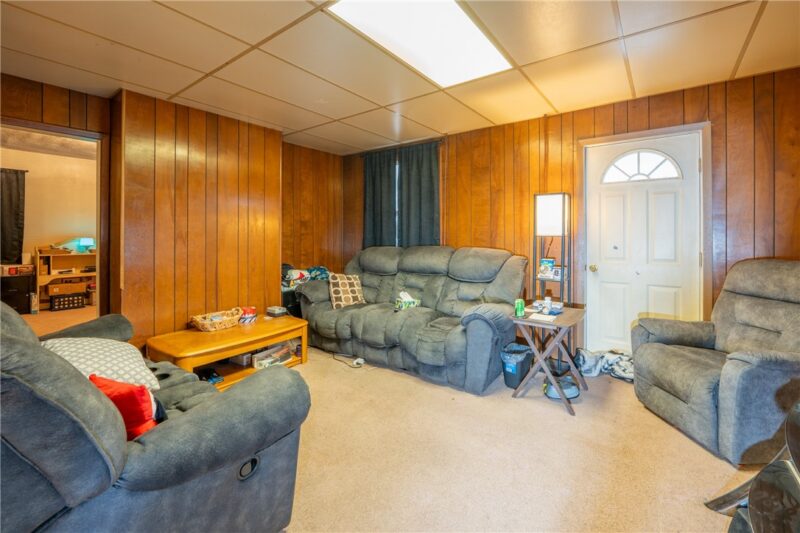 105 Pandora Rd — photo 3