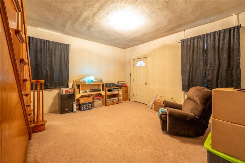105 Pandora Rd — photo 4
