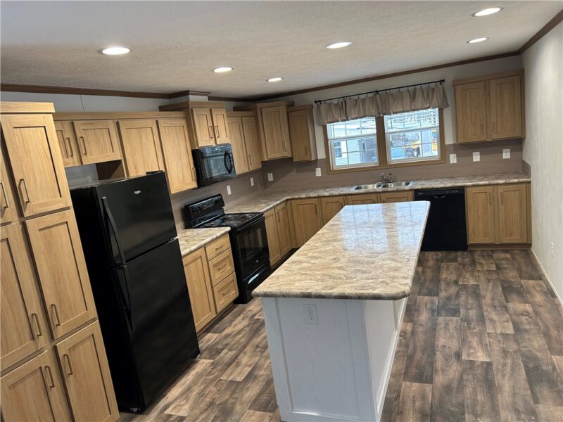 235 Sunnyhill — photo 8