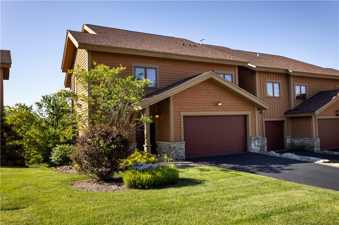 112 Southwind Drive — photo 1