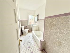 864 Vankirk St — photo 7