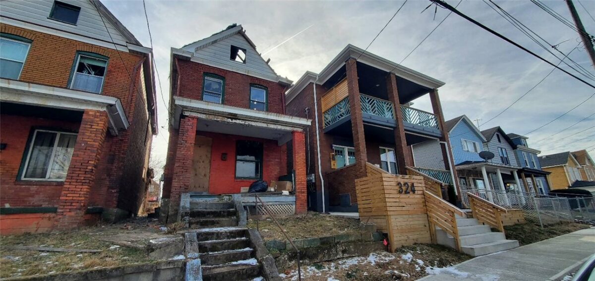 322 W 14TH AVENUE — photo 1