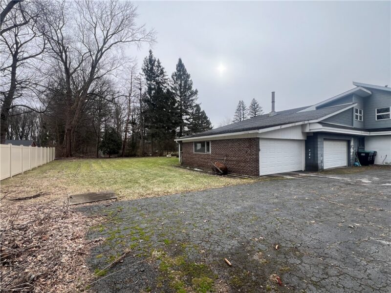 129 S Buhl Farm Drive — photo 6