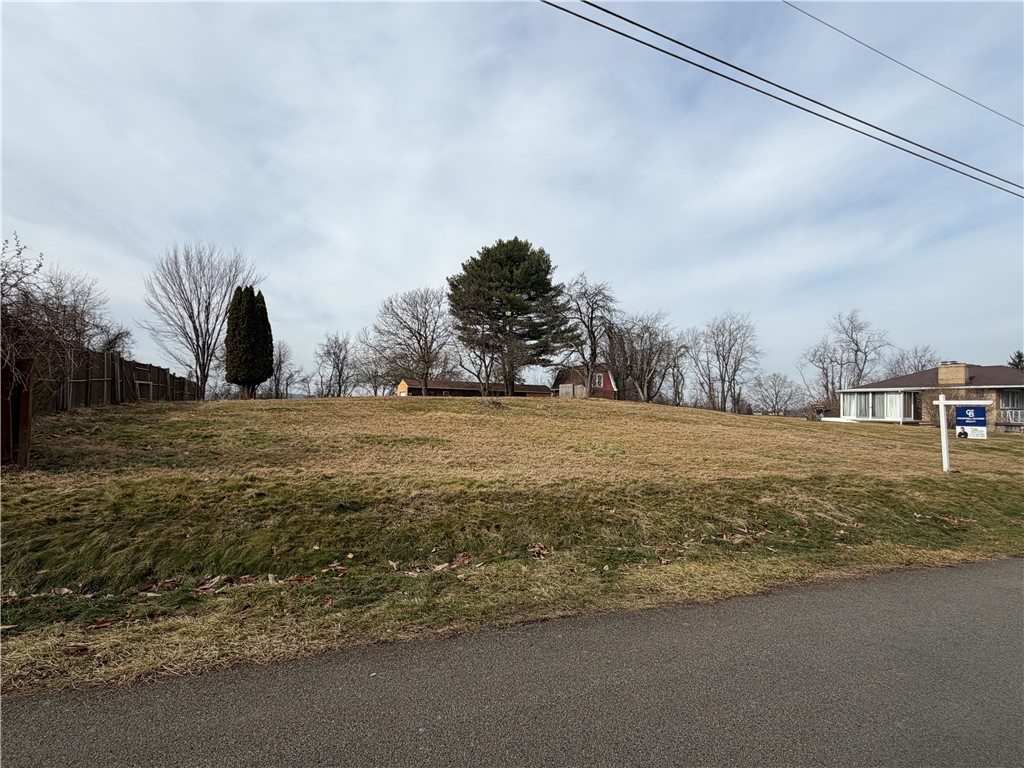 000 Main — photo 1